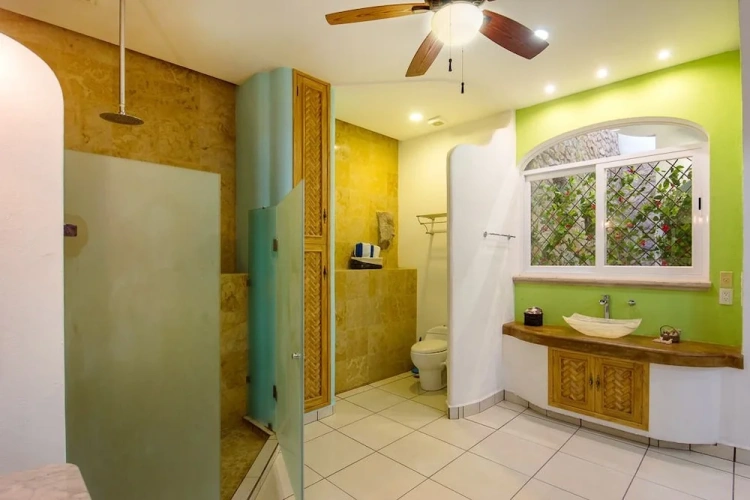 1 Bedroom Deluxe Apartment with view