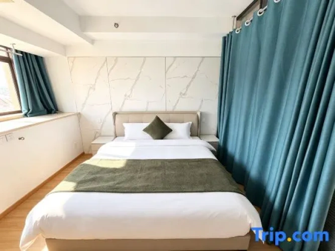 1 Bedroom Suite
