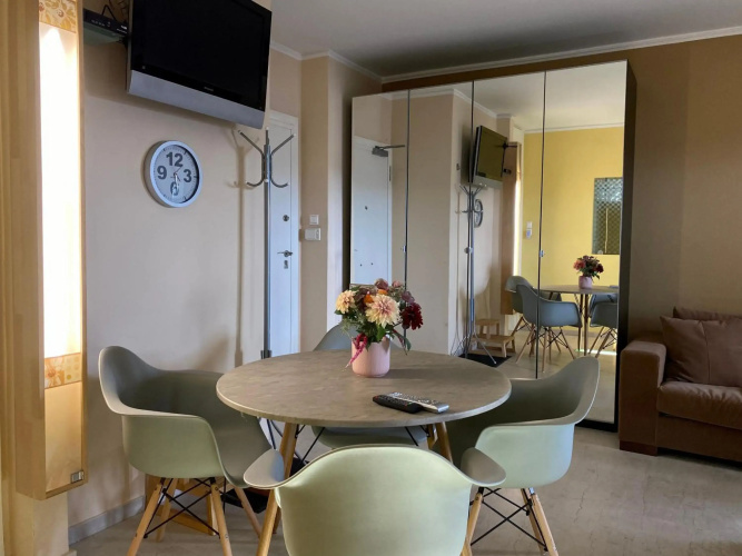 Einstein’s Apartment