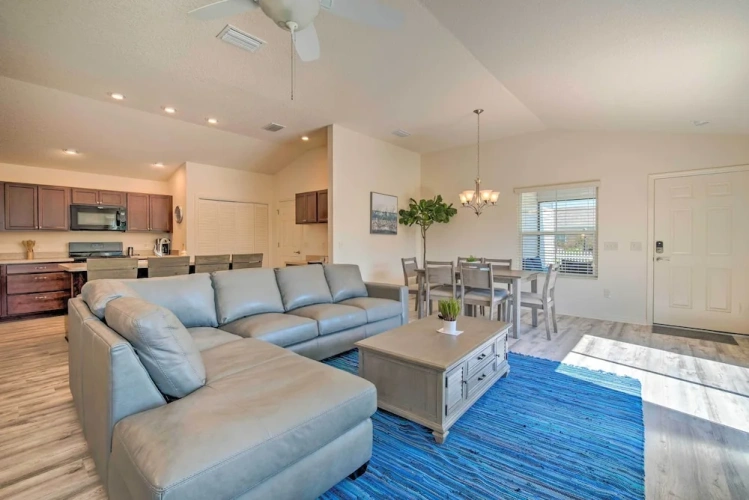 2 Bedrooms Cottage