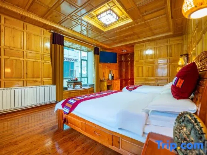Standard Twin Family room