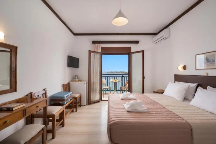 Standard Double room with sea view