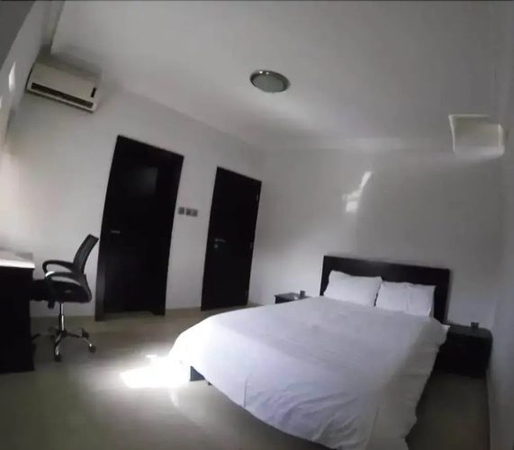 Ironhouse Guest Suites