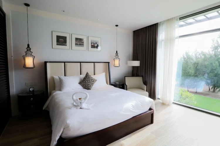 Double Suite with golf view