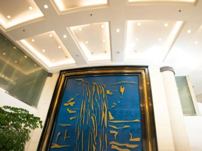 Xin Kai Yue Hotel