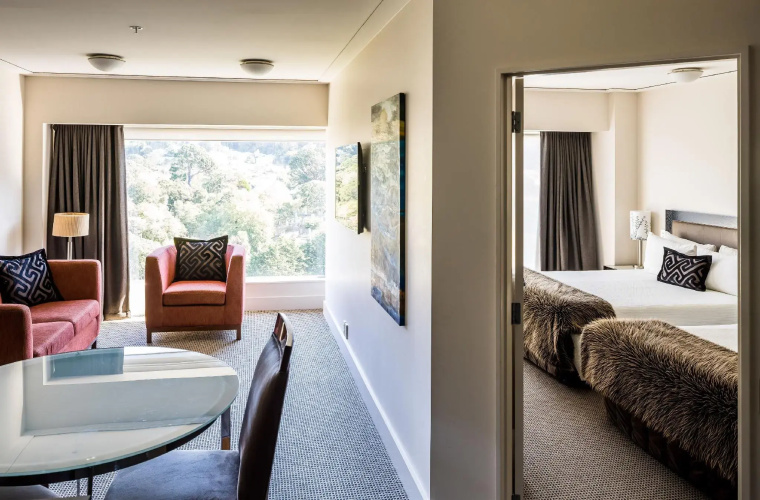 Bolton Hotel