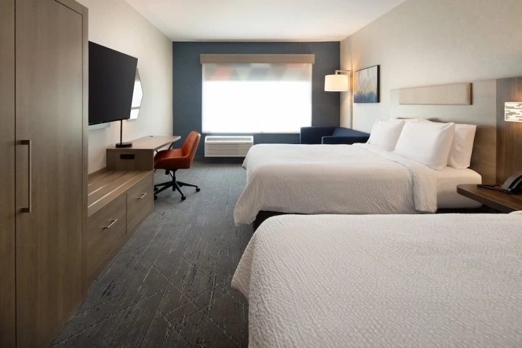Quadruple Suite