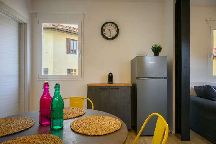 Sapiti Modern by Mmega