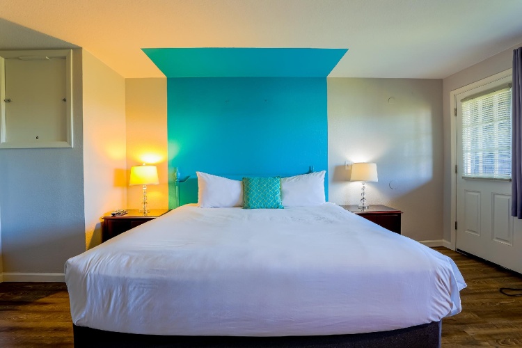 Standard Double room with river view