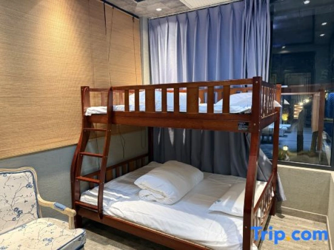 Standard Double Family room