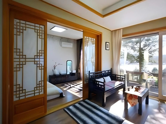 Casa Seorak Bed and Breakfast