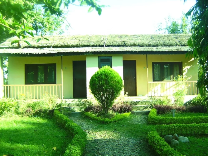 Deluxe Triple room with garden view
