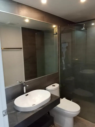 Contemporary 1BR Apt T2-724