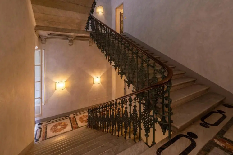 L'angolo di LuccoliOver view