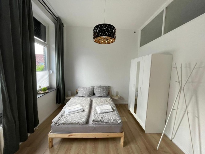 3 Bedrooms Apartment