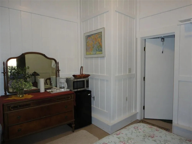 Monte Rio Cottages