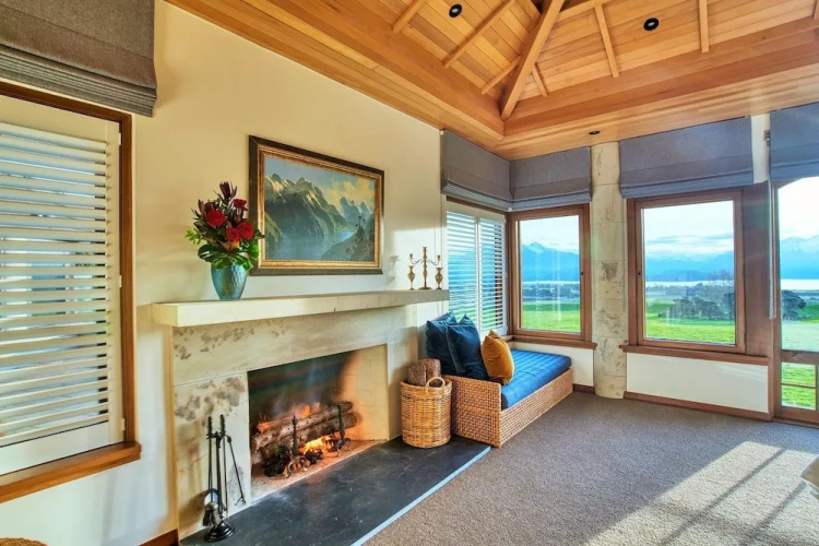 Cabot Lodge