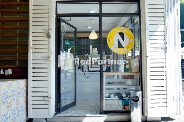 Pringgading Surf Camp RedPartner