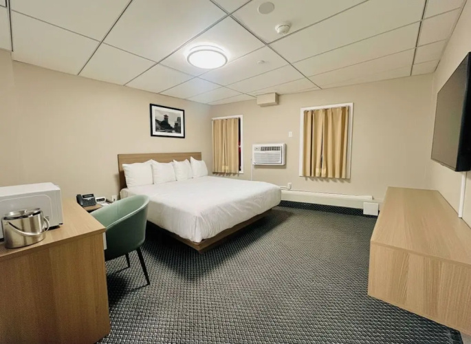 Ramada By Wyndham Kirkland Lake