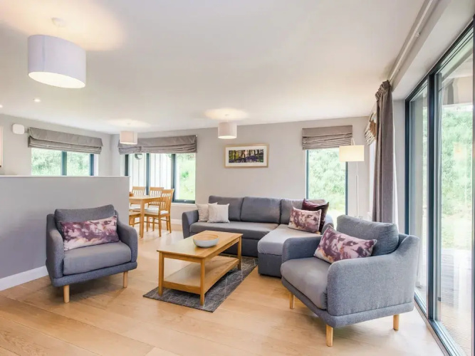 Otter Lodge