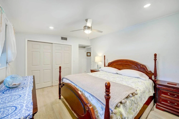 2 Bedrooms Cottage