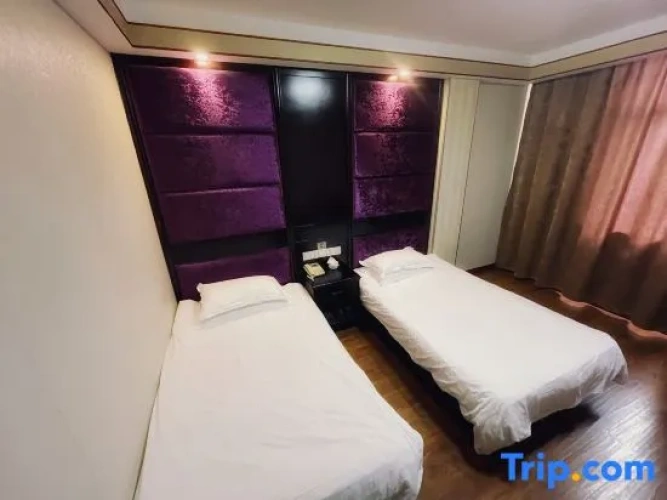 Economy room