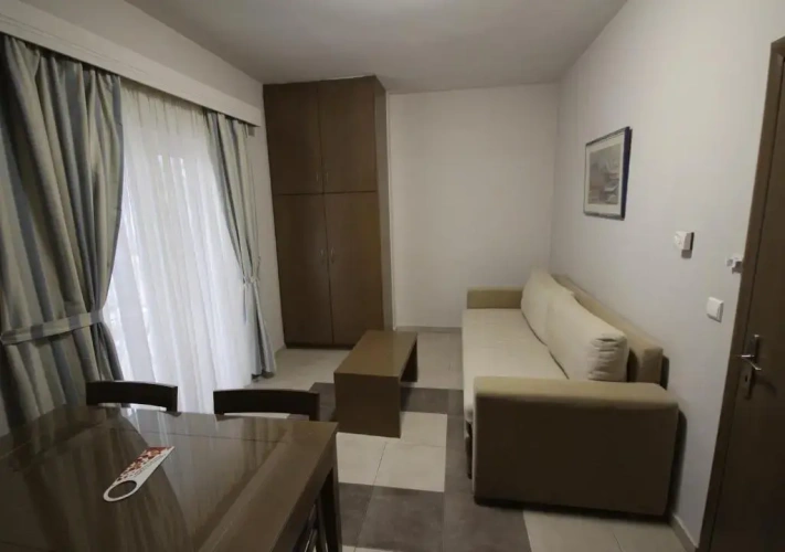 1 Bedroom Family Apartment