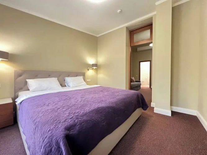 Comfort Triple room with courtyard view