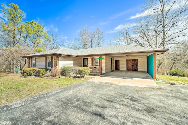 3 Bedrooms Cottage