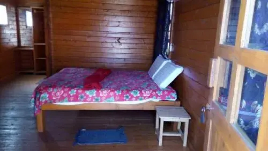 Leo wodden Resort