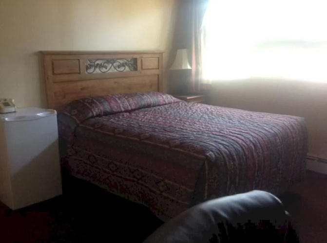 Cedars Motel