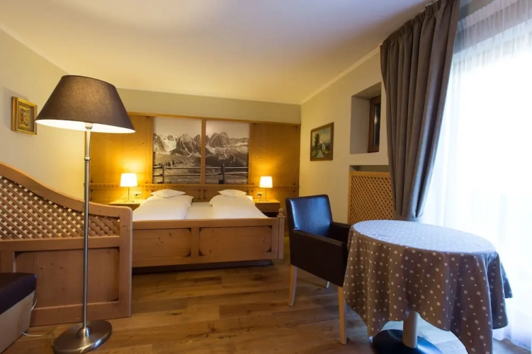 Standard Triple room with balcony