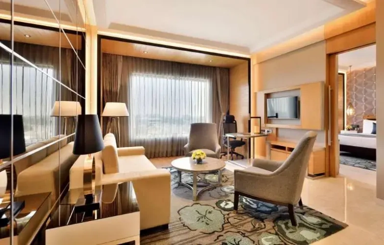 Standard Junior Suite