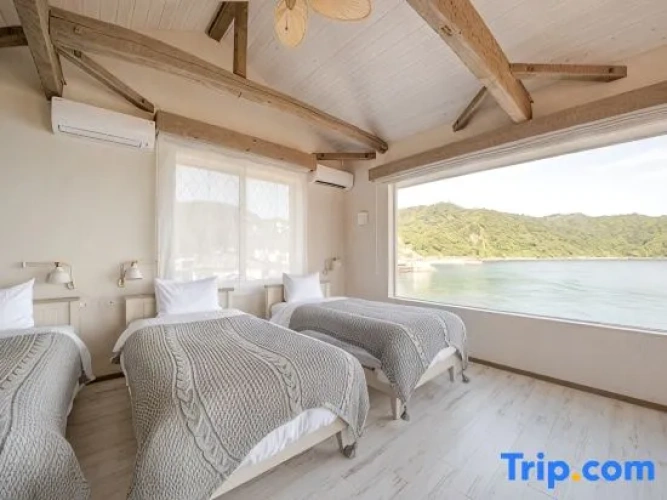 1 Bedroom Suite