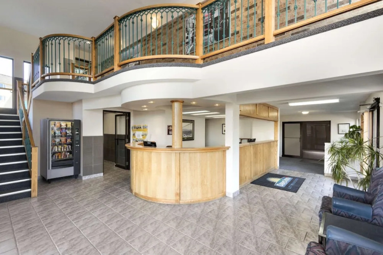 Days Inn - Lethbridge