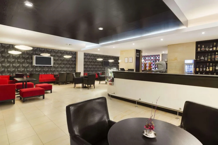 Ramada Iasi City Centre