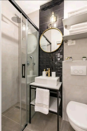 Old town vibes for 2, luxury room with sea view