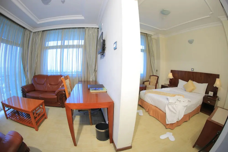 Sarem International Hotel