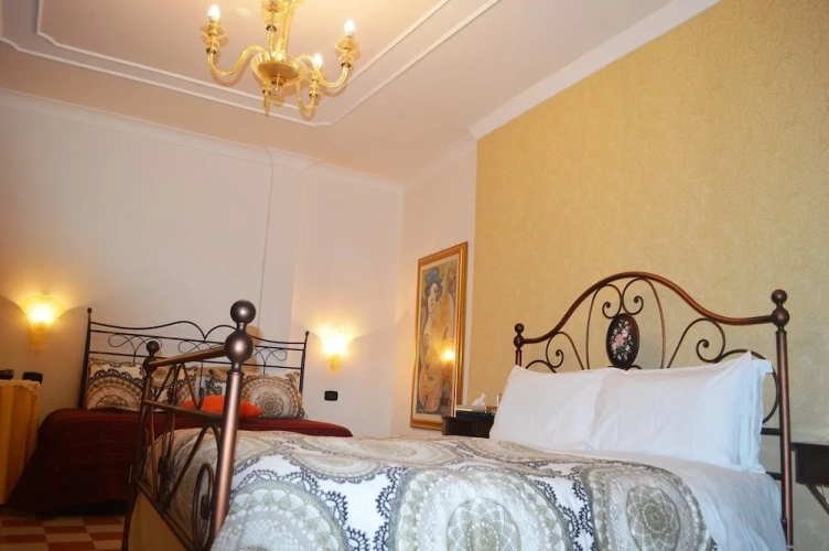 Standard Triple Attic room
