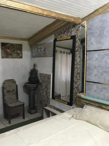 Diamond Hostel