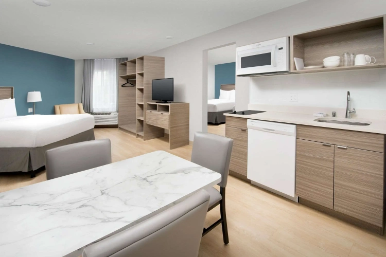 Standard Sextuple room