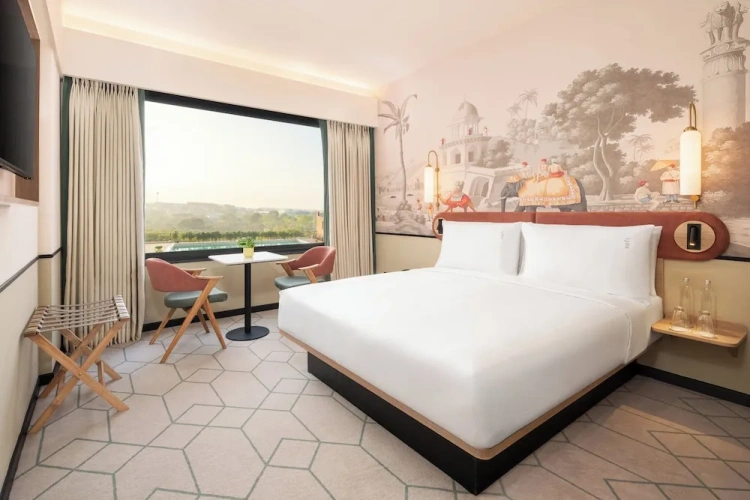 Standard Double room with pool view