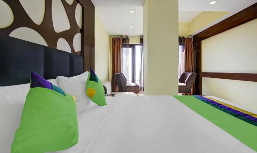 Deluxe Double room