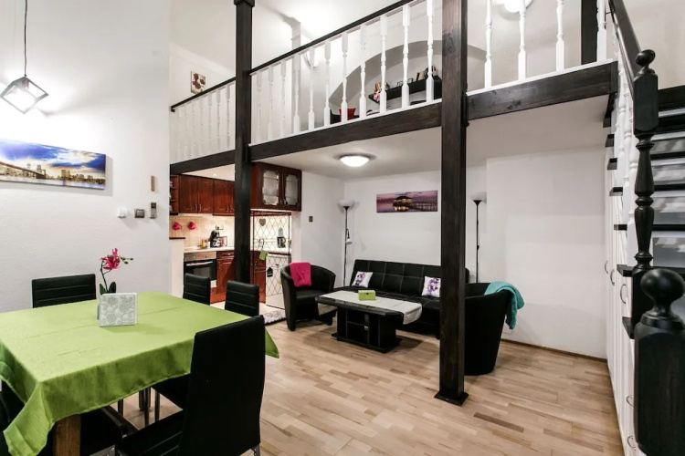 Terez 22 Apartment