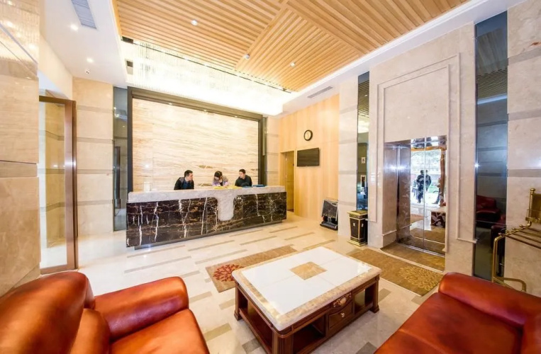 Dollar Hotel- Wuhan