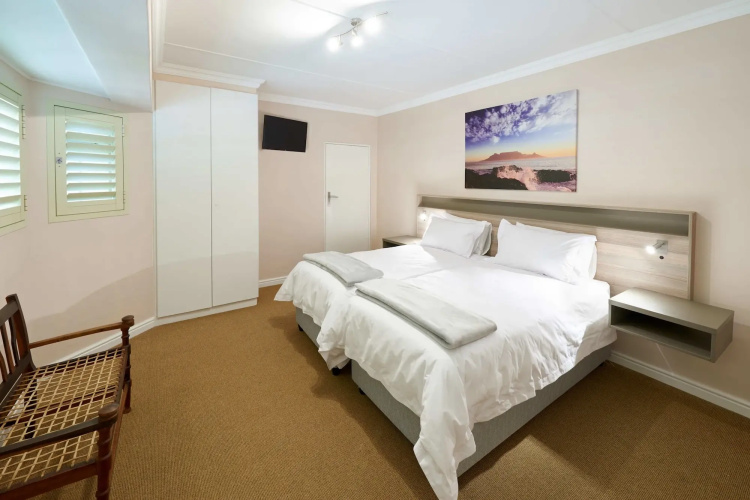 Outeniqua Inn
