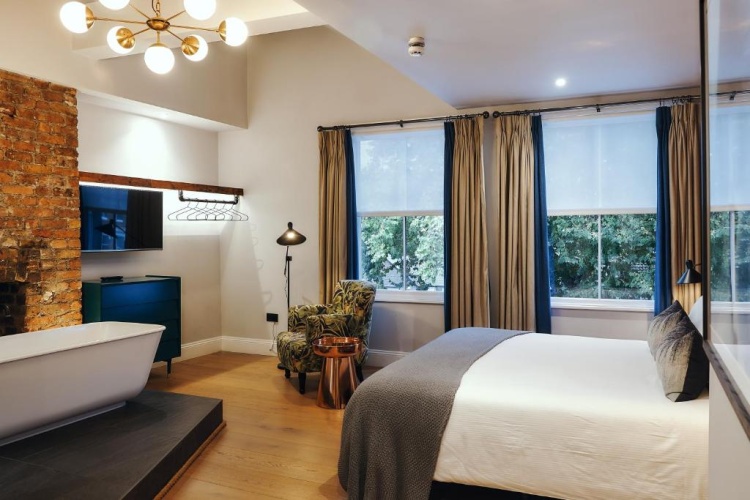 Deluxe Double room