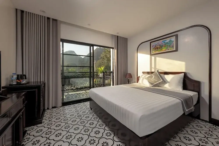Deluxe Double room with balcony
