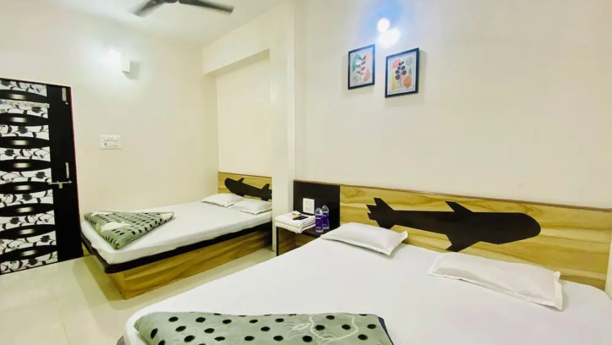 Hotel Gurukripa Inn