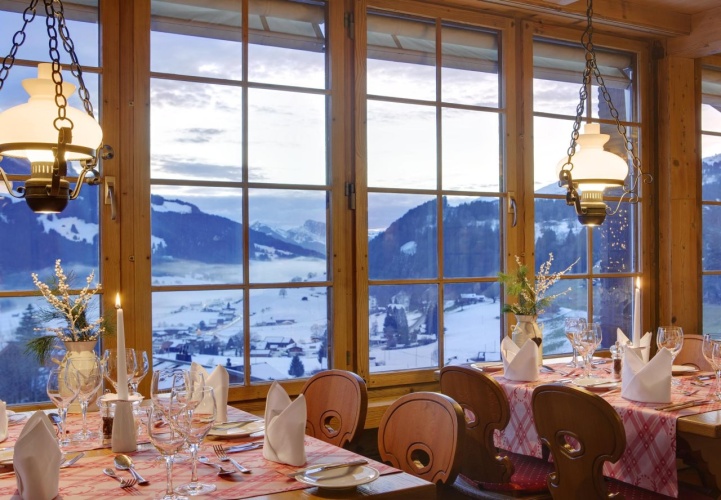 HUUS Hotel Gstaad photo 33